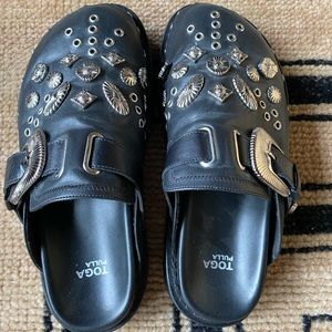 TOGA Pulla Chunky Buckled Mules